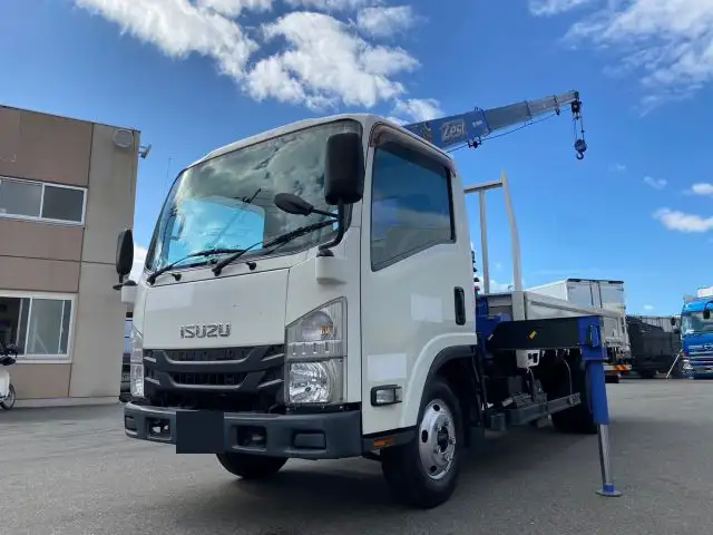 いすゞ エルフ 小型 クレーン付 4段 ラジコン｜画像1