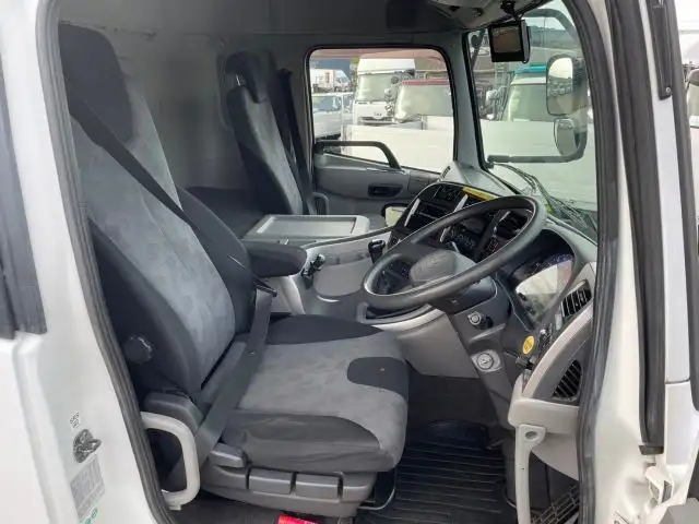 日産UD クオン 大型 クレーン付 エアサス 5段の中古トラック画像13