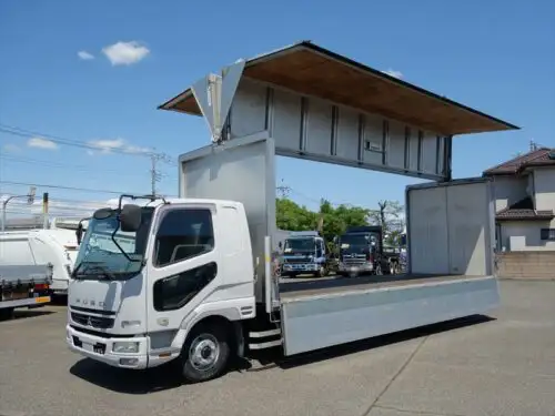三菱 ファイター 中型/増トン ウイング エアサス ベッドの中古トラック画像8