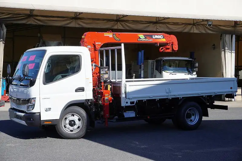 三菱 キャンター 小型 クレーン付 4段 ラジコン｜画像1