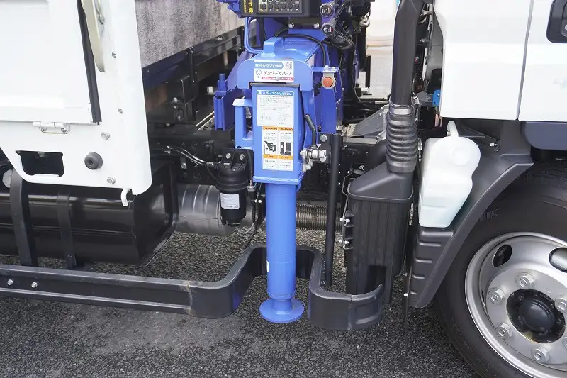 三菱 キャンター 小型 クレーン付 4段 ラジコンの中古トラック画像8