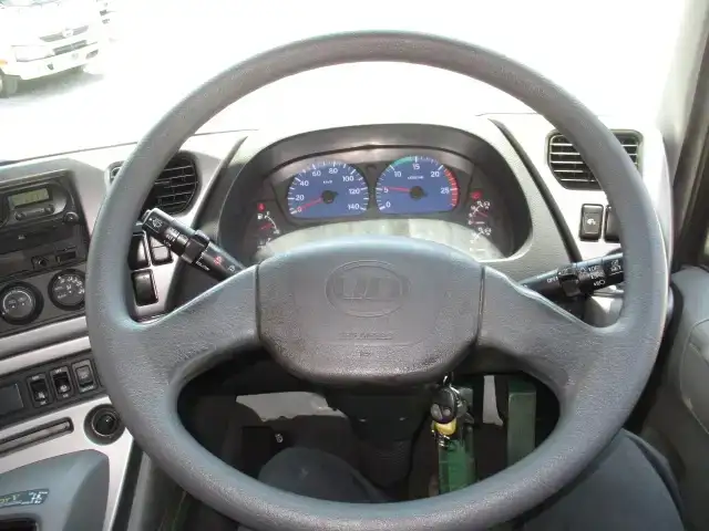 日産UD クオン 大型 トラクター ハイルーフ 1デフの中古トラック画像10