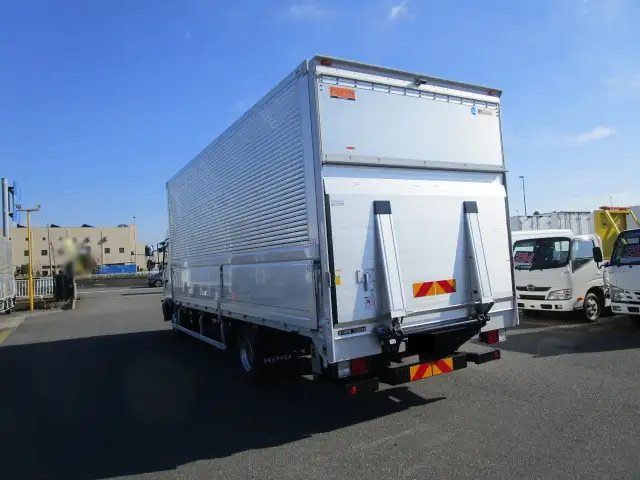 日野 レンジャー 中型/増トン ウイング パワーゲート エアサスの中古トラック画像4