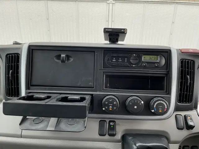 日産 アトラス 小型 平ボディ Wキャブ パワーゲートの中古トラック画像15
