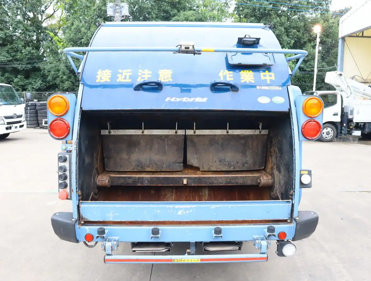 日野 デュトロ 小型 パッカー車 巻き込み式 回転ダンプ式の中古トラック画像6