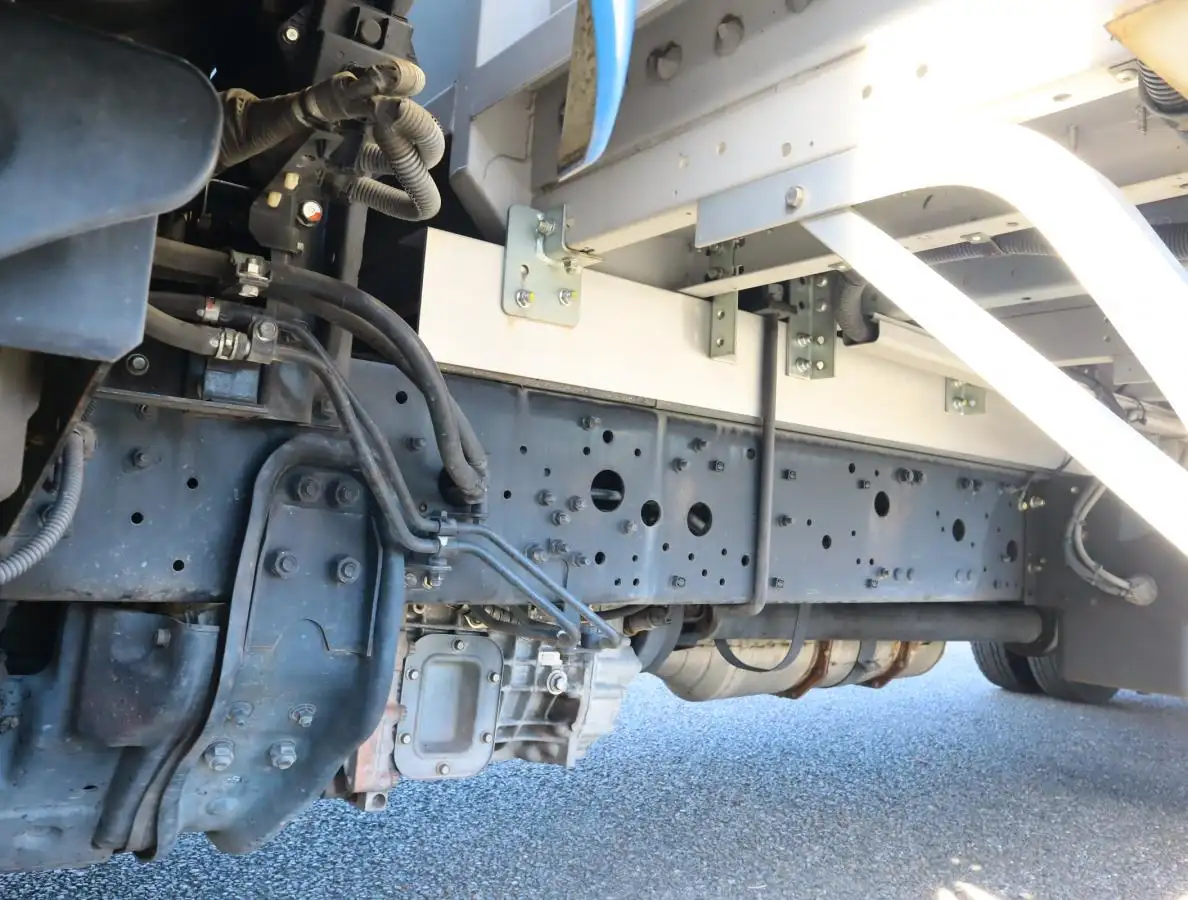 三菱 ファイター 中型/増トン ウイング TKG-FK61F H27の中古トラック画像18