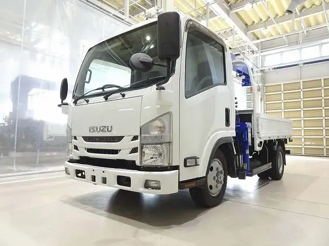 いすゞ エルフ 小型 クレーン付 4段 ラジコンの中古トラック画像1
