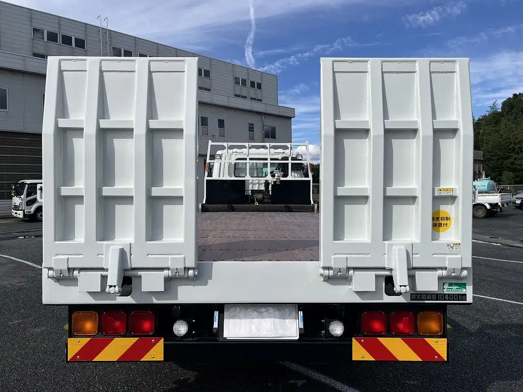 三菱 ファイター 中型/増トン 車両重機運搬 セーフティー