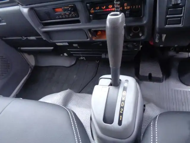 いすゞ エルフ 小型 特殊車両 KR-NHR69N改 H19の中古トラック画像18