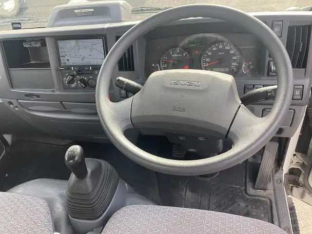いすゞ エルフ 小型 平ボディ 2RG-NKR88A R2の中古トラック画像6