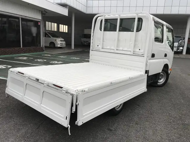 トヨタ ダイナ 小型 平ボディ Wキャブ QDF-KDY231の中古トラック画像4