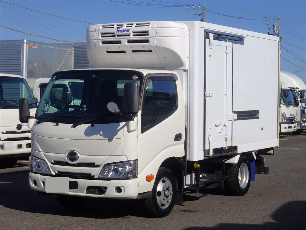 日野 デュトロ 小型 冷凍冷蔵 2RG-XZC605M