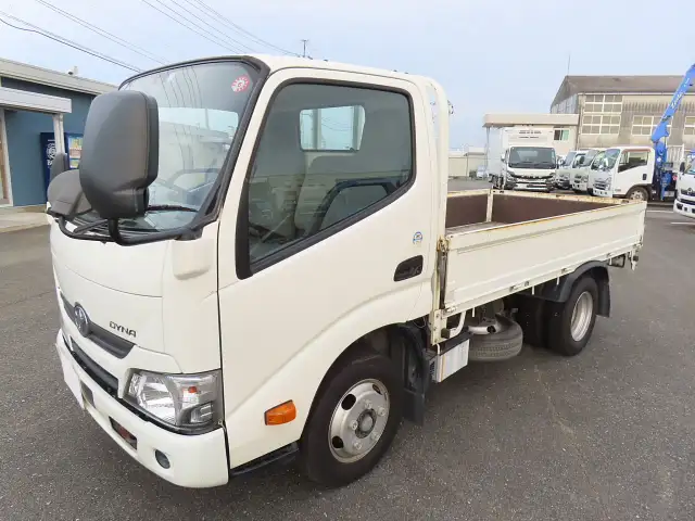 トヨタ ダイナ 小型 平ボディ TPG-XZU605 H31/R1の中古トラック画像1