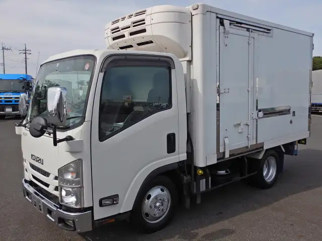 いすゞ エルフ 小型 冷凍冷蔵 低温 スタンバイ の中古トラック【車両No.176156】