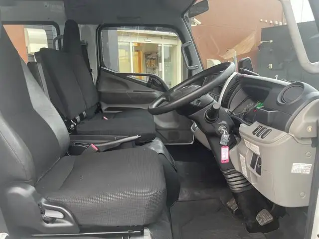 日産 アトラス 小型 平ボディ Wキャブ の中古トラック画像7