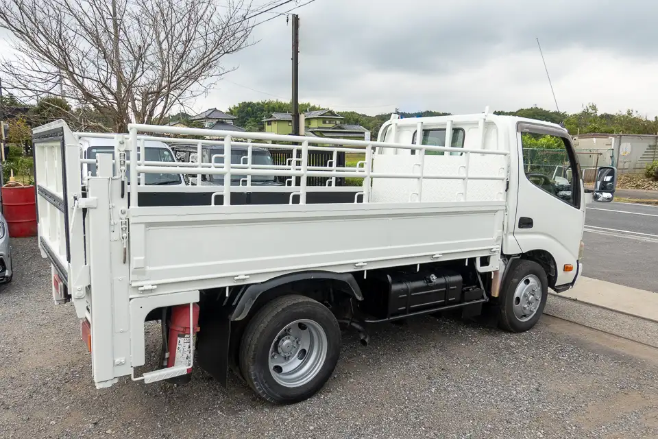 トヨタ トヨエース 小型 平ボディ パワーゲート 床鉄板の中古トラック画像2