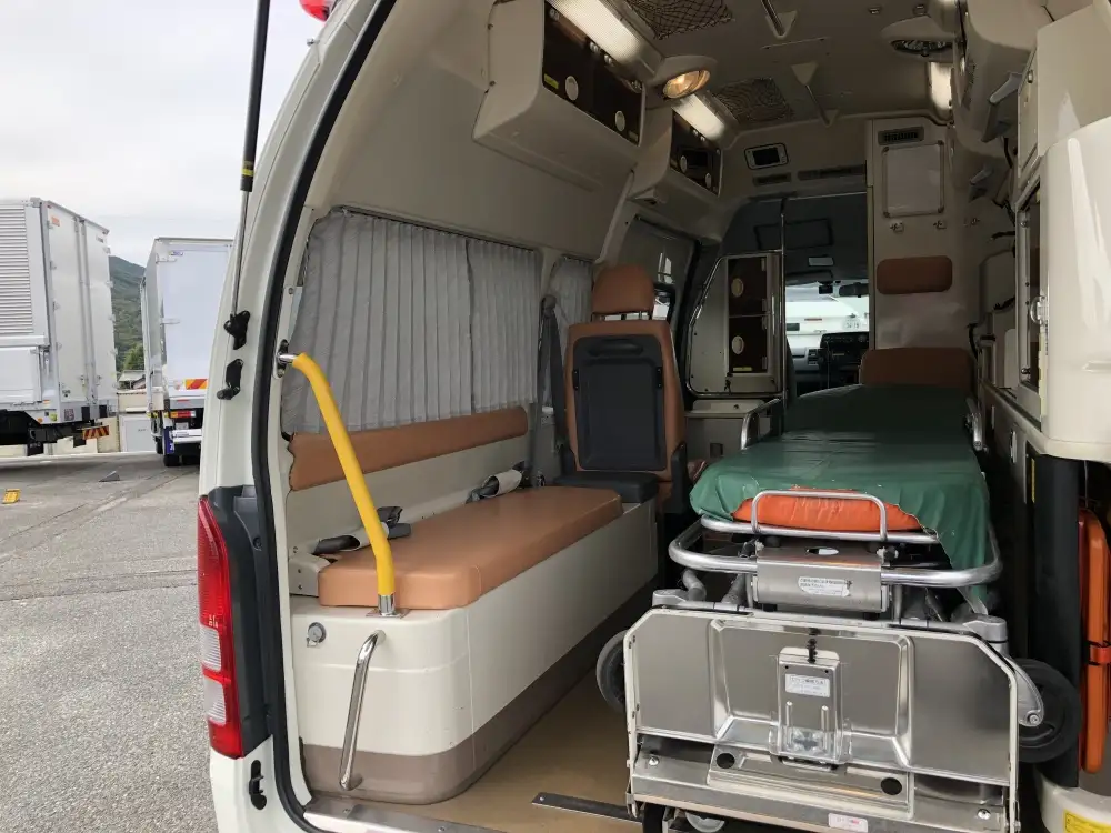 トヨタ ハイエース 小型 特殊車両 CBF-TRH226S H22の中古トラック画像13