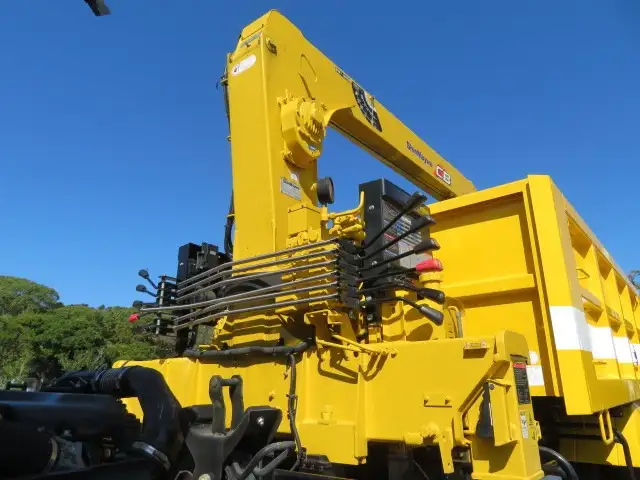 いすゞ エルフ 小型 ダンプ 土砂禁 クレーン付きの中古トラック画像15