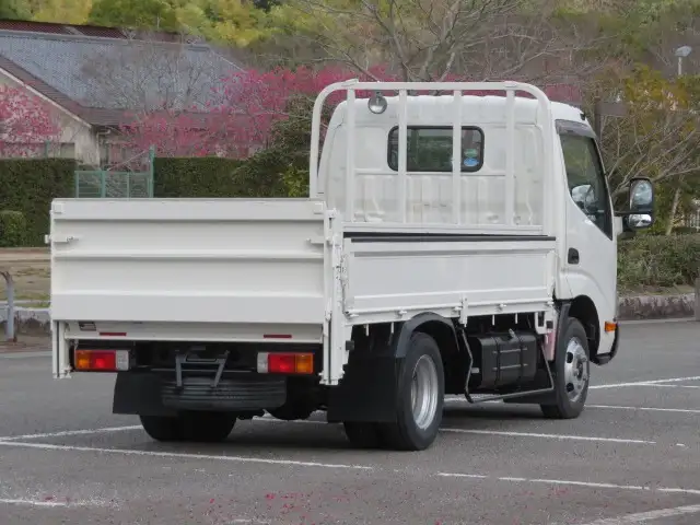 トヨタ ダイナ 小型 平ボディ パワーゲート TKG-XZU645の中古トラック画像4