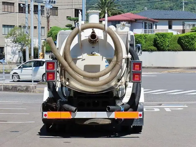 日野 レンジャー 中型/増トン タンク車 汚泥吸引車 BDG-FC7JCWAの中古トラック画像7