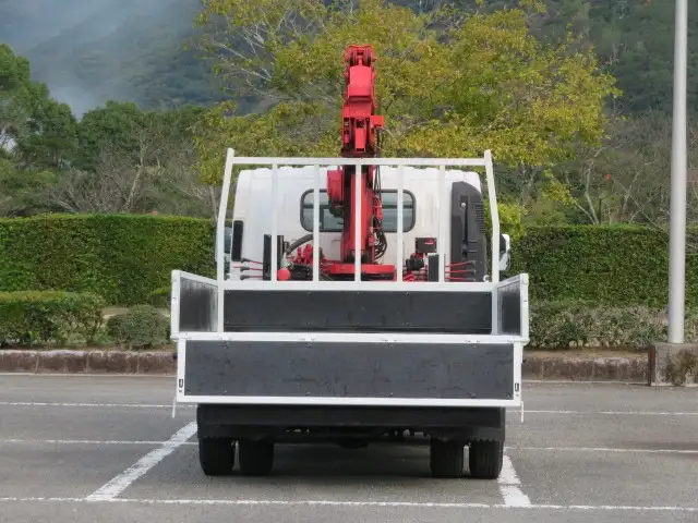 いすゞ エルフ 小型 クレーン付 6段 ラジコンの中古トラック画像7