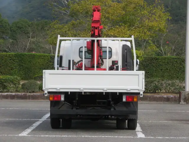 いすゞ エルフ 小型 クレーン付 6段 ラジコンの中古トラック画像6