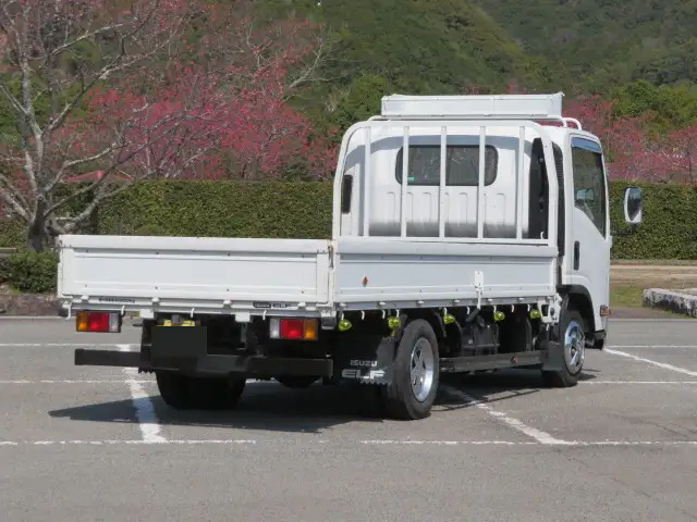 いすゞ エルフ 小型 平ボディ BKG-NNR85AR H20の中古トラック画像4