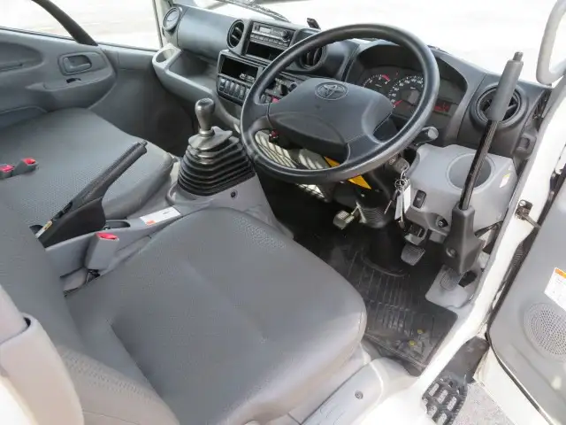 トヨタ トヨエース 小型 ダンプ 強化 TKG-XZC675Dの中古トラック画像10