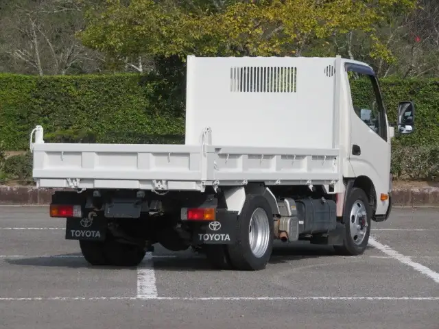 トヨタ トヨエース 小型 ダンプ 強化 TKG-XZC675Dの中古トラック画像4