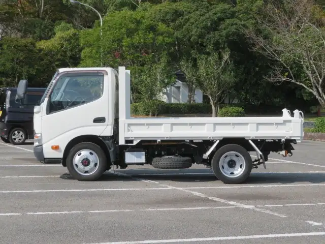 トヨタ トヨエース 小型 ダンプ 強化 TKG-XZC675Dの中古トラック画像6