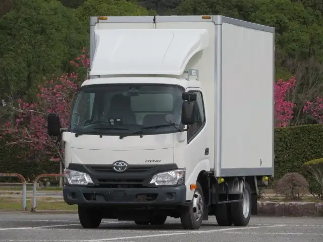 トヨタ ダイナ 小型 アルミバン TPG-XZC605 H29 の中古トラック【車両No.157318】