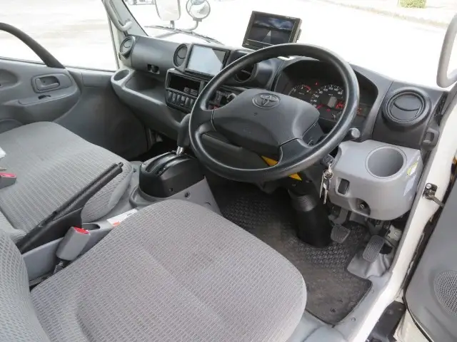 トヨタ ダイナ 小型 アルミバン TPG-XZC605 H29の中古トラック画像11