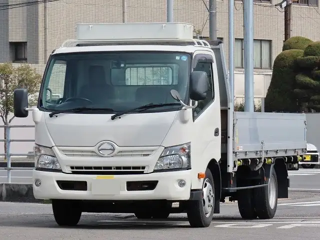 日野 デュトロ 小型 平ボディ アルミブロック TKG-XZU710M の中古トラック【車両No.158878】
