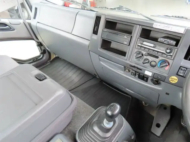 いすゞ フォワード 中型/増トン 車両重機運搬 ラジコン ウインチの中古トラック画像14