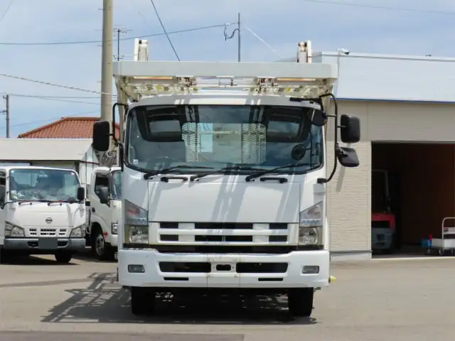 いすゞ フォワード 中型/増トン 車両重機運搬 ラジコン ウインチの中古トラック画像2