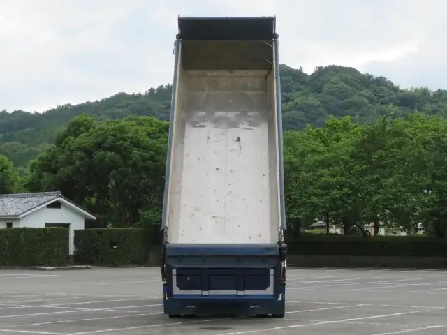 いすゞ ギガ 大型 ダンプ 土砂禁 天蓋付きの中古トラック画像5