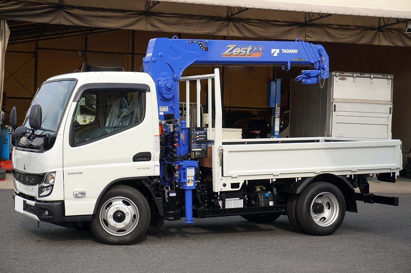三菱 キャンター 小型 クレーン付 セミロング 2RG-FEAV0
