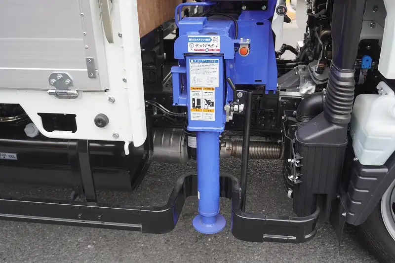 三菱 キャンター 小型 クレーン付 アルミブロック 4段の中古トラック画像8