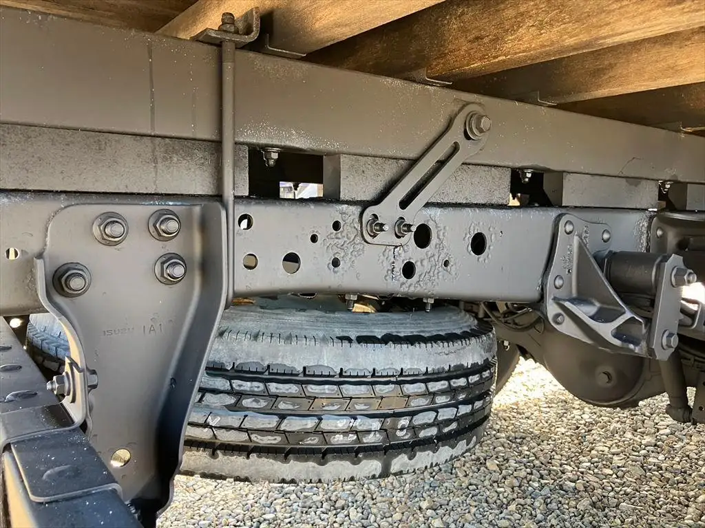 いすゞ エルフ 小型 クレーン付 3段 ラジコンの中古トラック画像18