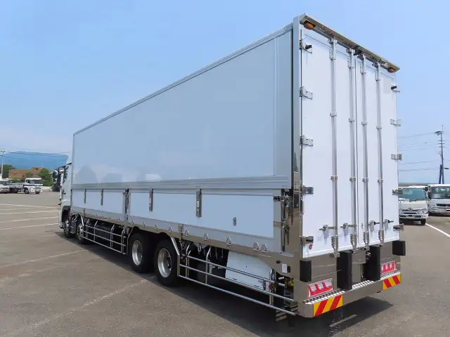 日野 プロフィア 大型 冷凍冷蔵 冷凍ウイング ハイルーフの中古トラック画像5