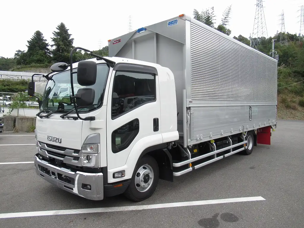 いすゞ フォワード 中型/増トン ウイング エアサス ベッド の中古トラック【車両No.176534】