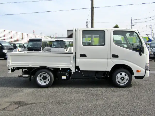 トヨタ ダイナ 小型 平ボディ Wキャブ 2PG-GDY281の中古トラック画像3