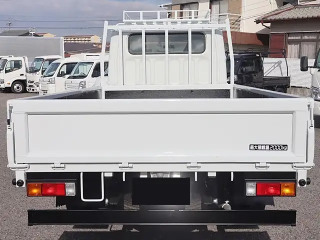 三菱 キャンター 小型 平ボディ Wキャブ TPG-FEA20の中古トラック画像4
