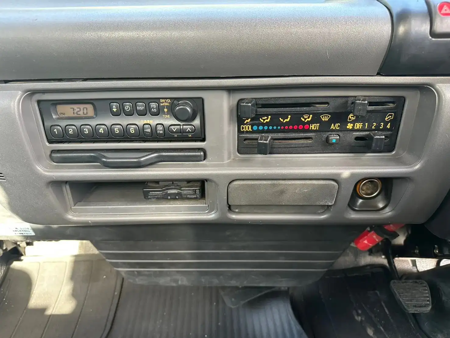いすゞ エルフ 小型 クレーン付 4段 ラジコンの中古トラック画像14