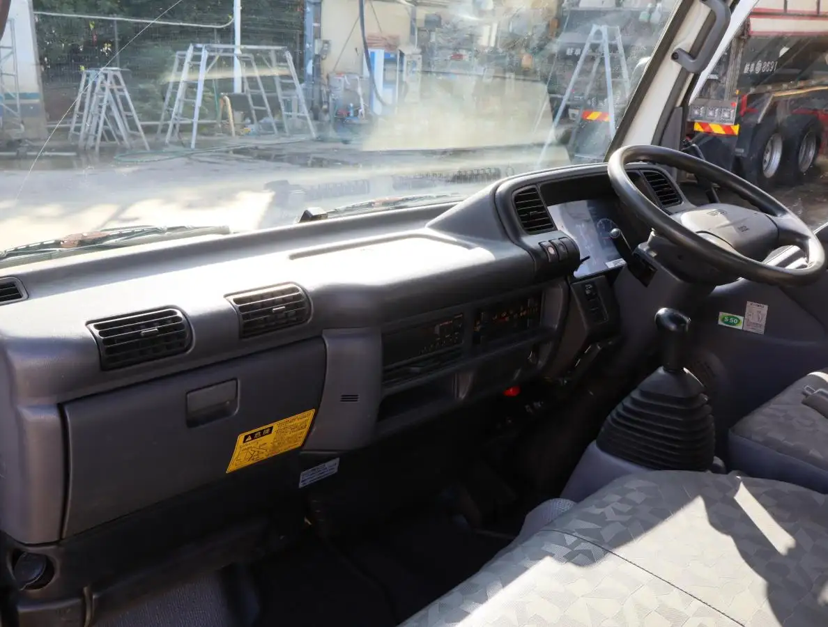 いすゞ エルフ 小型 ダンプ 強化 PB-NKR81ADの中古トラック画像12