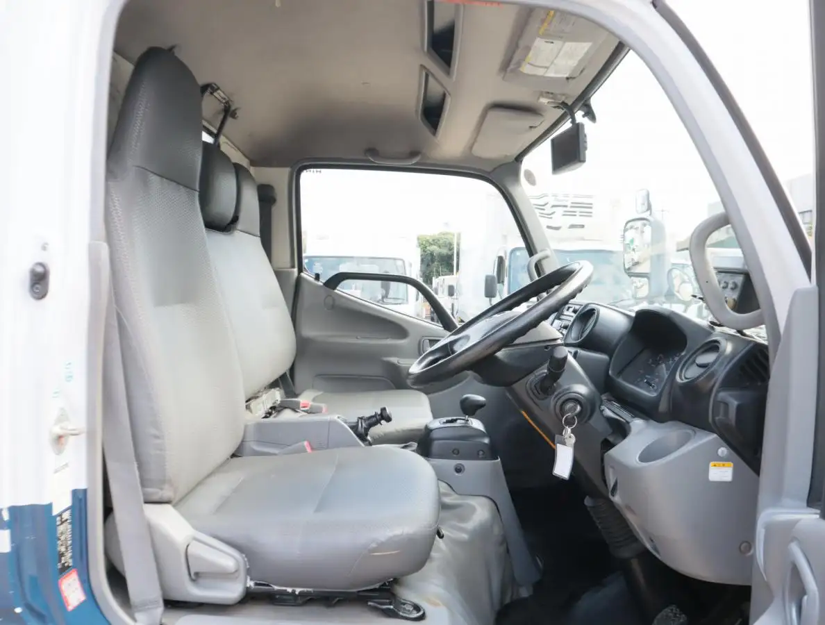 日野 デュトロ 小型 パッカー車 巻き込み式 回転ダンプ式の中古トラック画像11