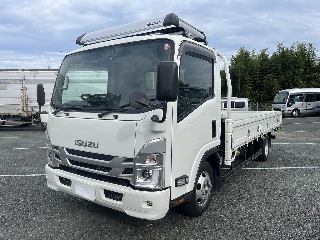 三菱 スーパーグレート 大型 ウイング エアサス ベッド の中古トラック【車両No.158487】