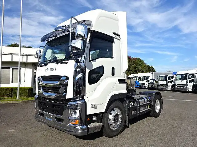 いすゞ ギガ 大型 トラクター ハイルーフ 1デフの中古トラック画像1