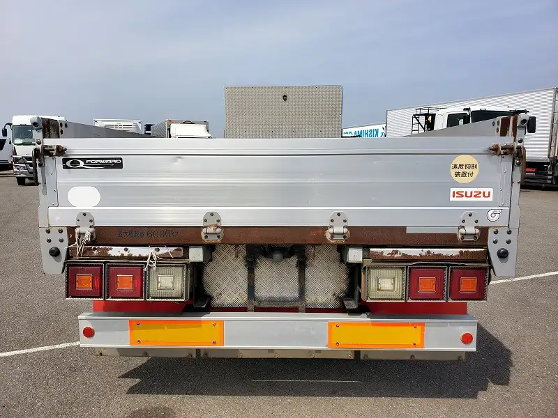 いすゞ フォワード 中型/増トン 平ボディ 床鉄板 アルミブロックの中古トラック画像4