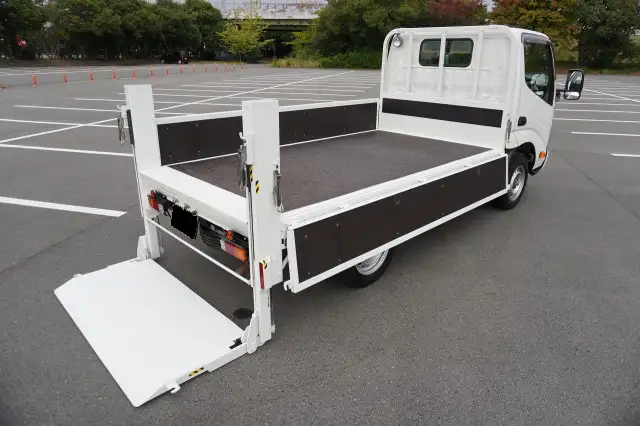 トヨタ トヨエース 小型 平ボディ パワーゲート LDF-KDY281の中古トラック画像7